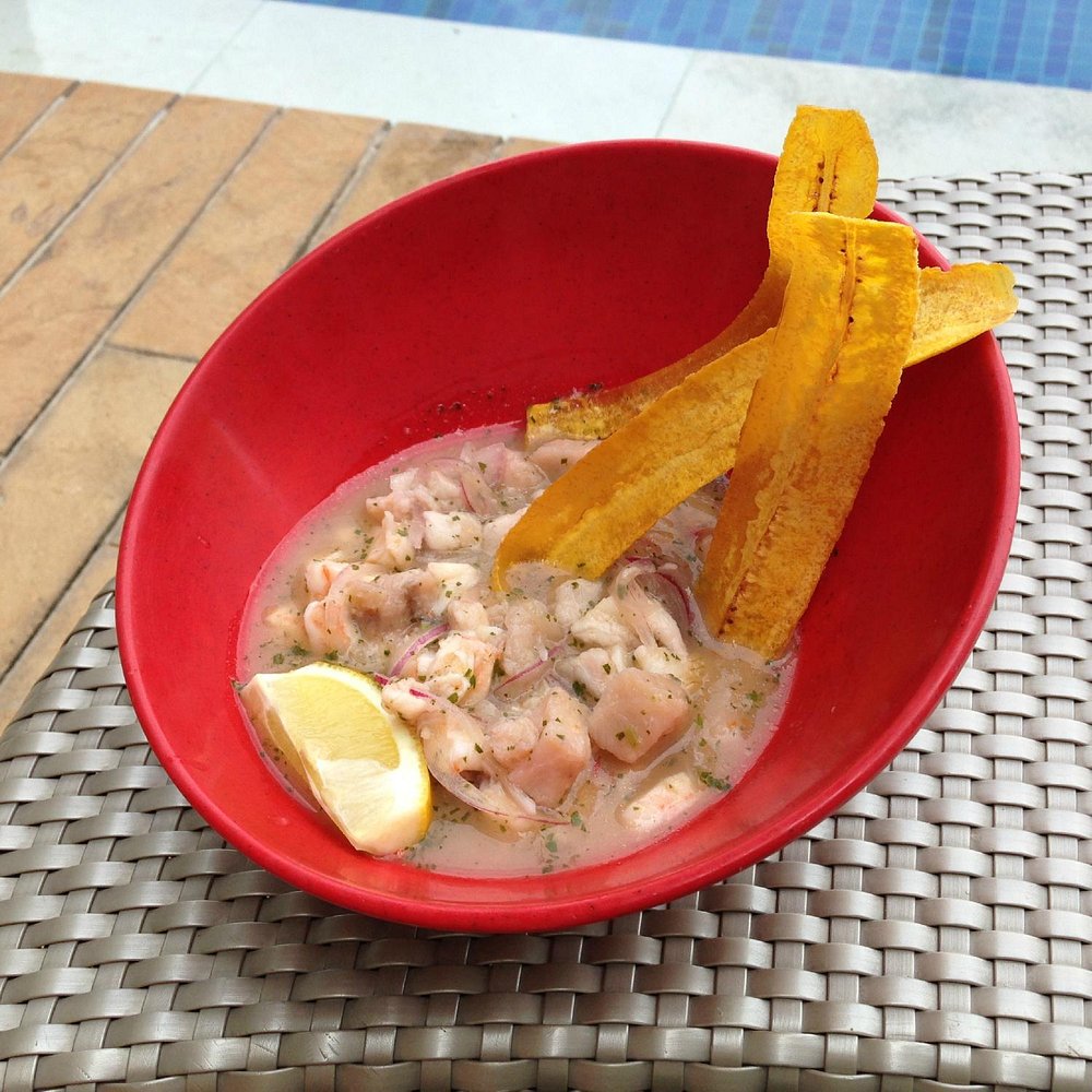 Azul Pool Bar and Grill food at JW Marriott Panama